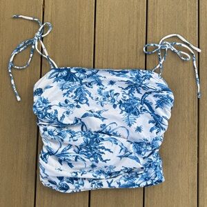 Anthropologie Maeve Shirred Blue and White Floral Tank Top — Size Small